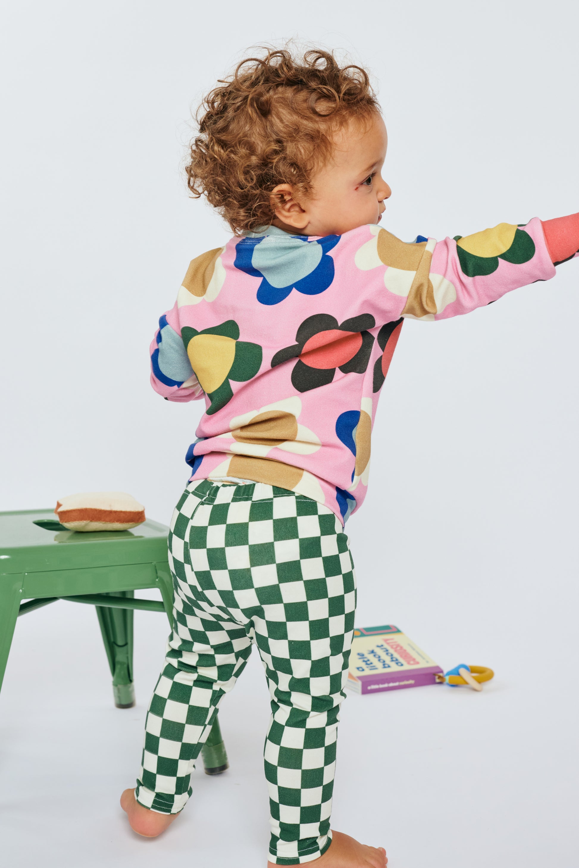 gender neutral colorful baby clothes