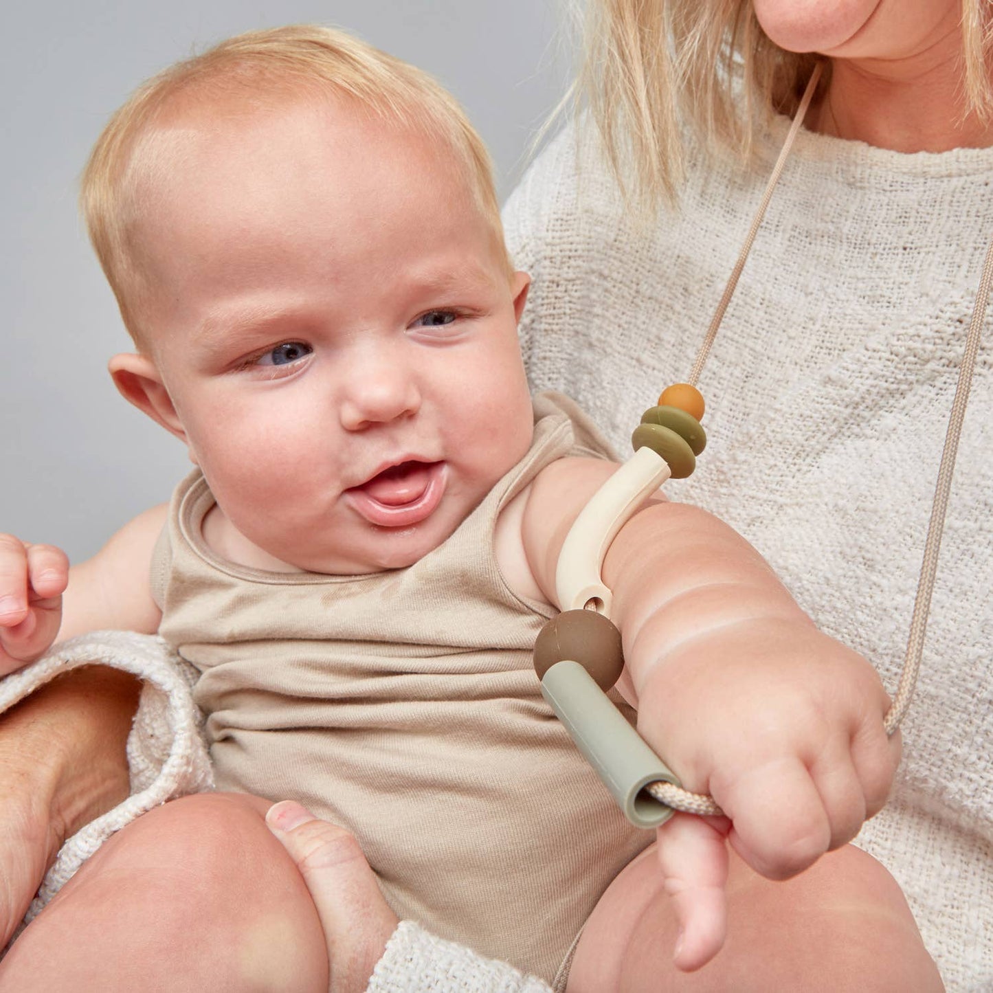 Saddle Balance Teething Necklace