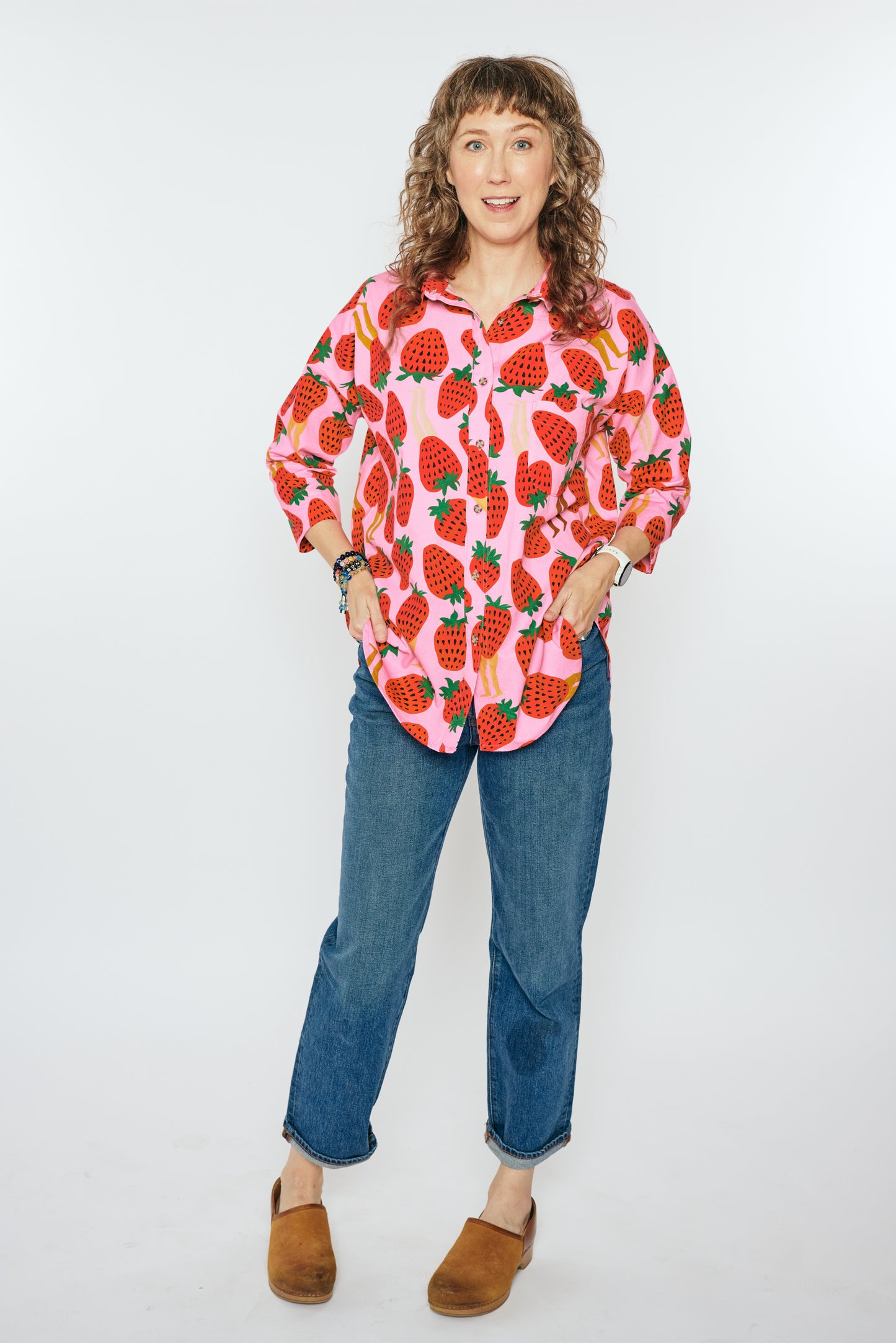 Grown-up Organic Button Down - Walking Strawbs